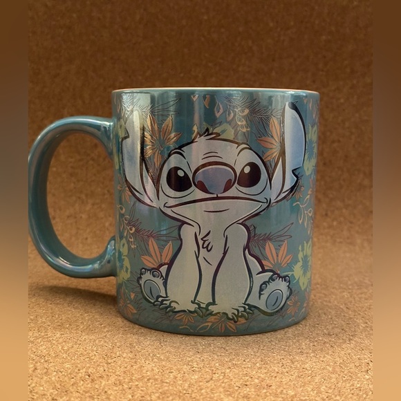 DISNEY - LILO AND STITCH MUG - NEW - Picture 1 of 4